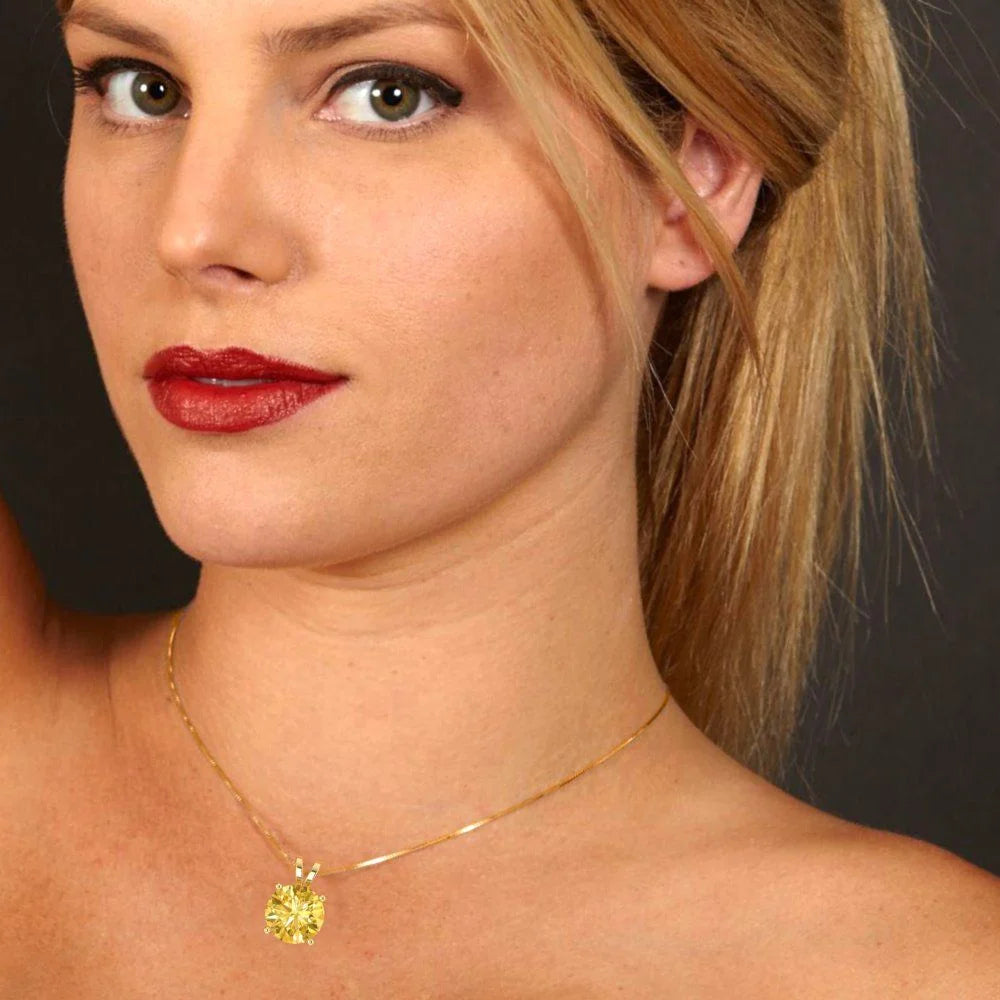 14k Yellow Gold Pendant with 16" Chain N494