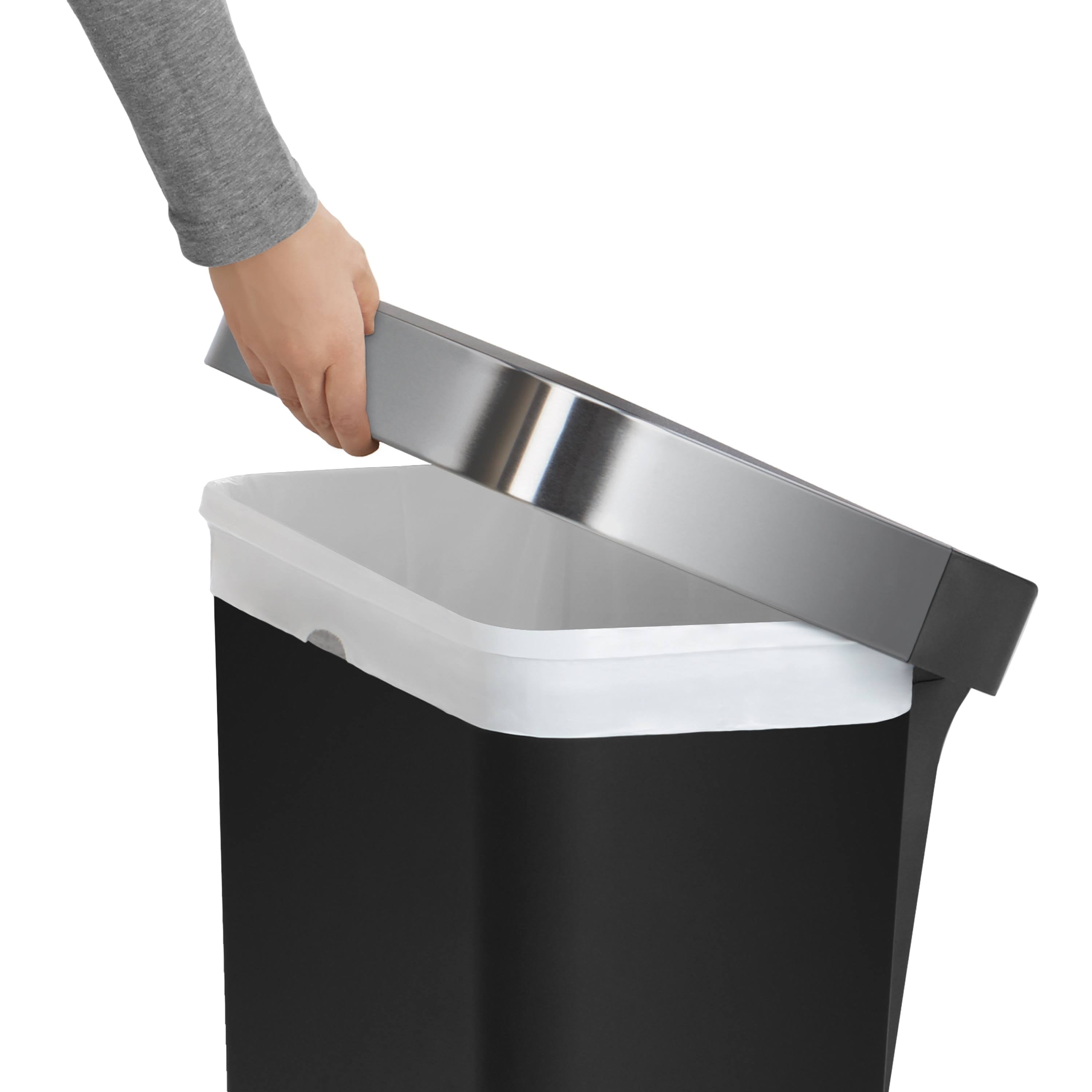 45 Litre Rectangular Step Trash Can Black Plastic N6898