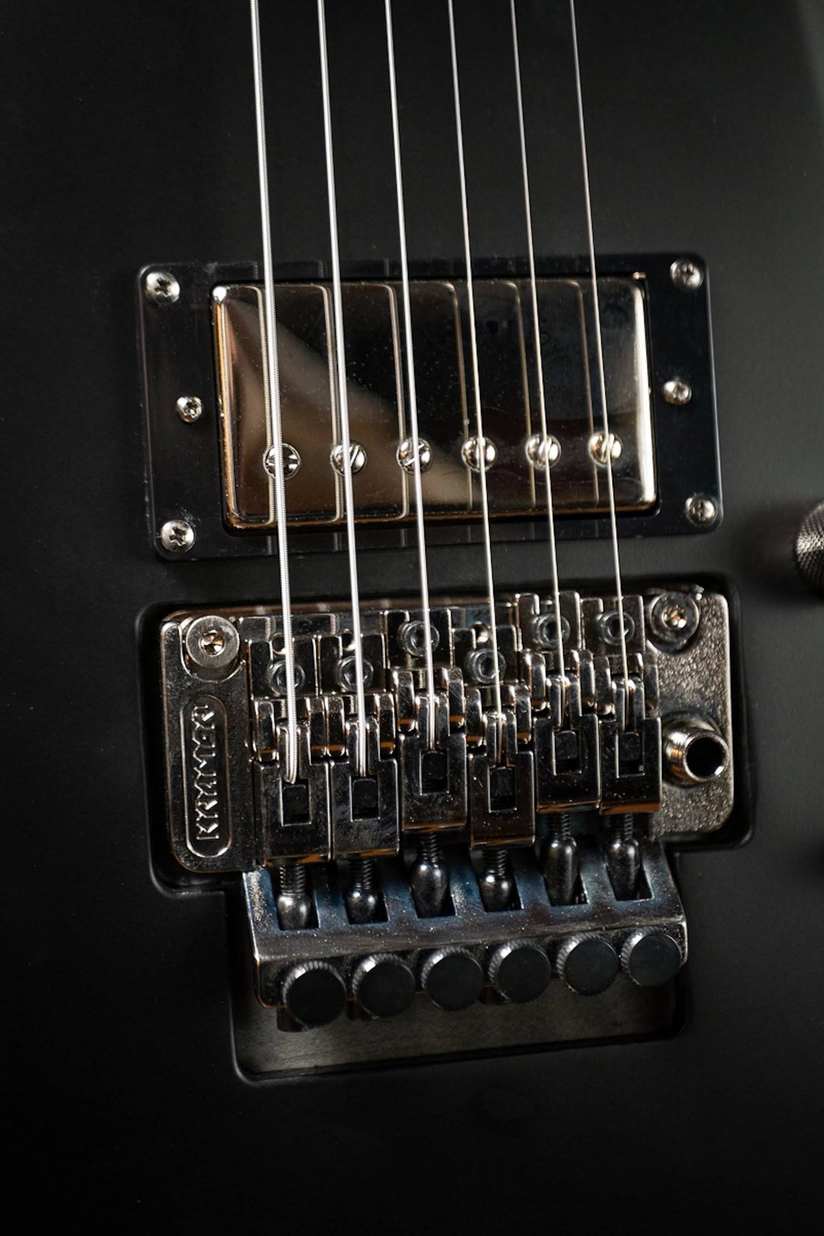 Satin Black Electric Guitar E81654