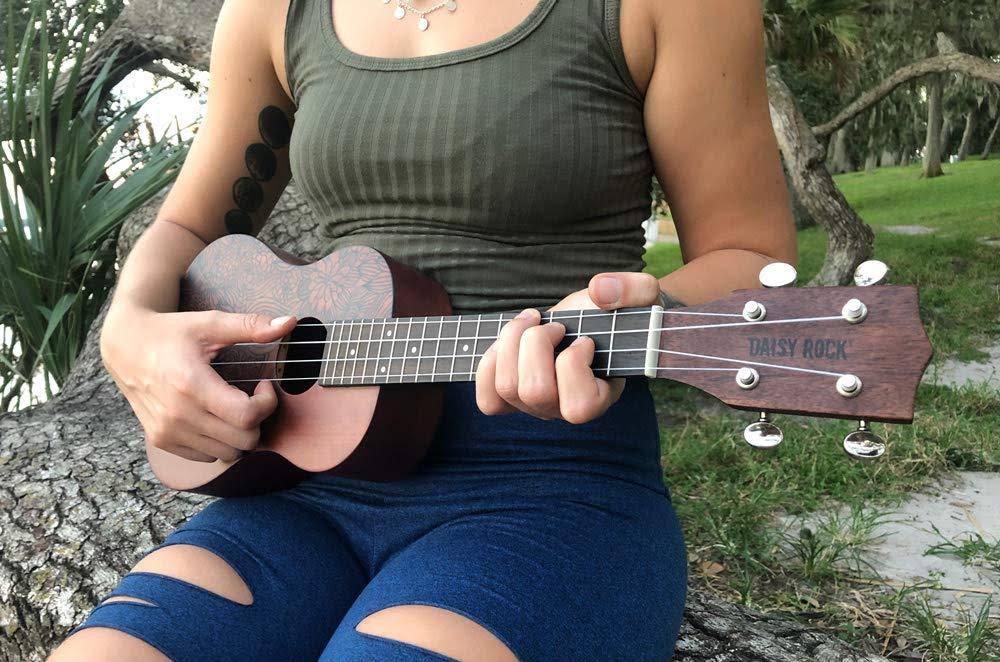 Mother Earth Ukulele E329953