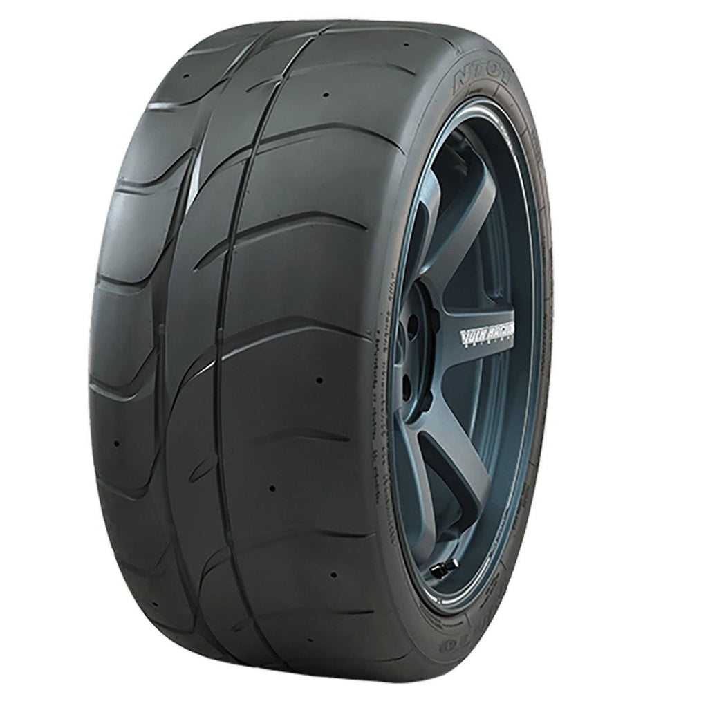 245/40ZR18 Tire T307226