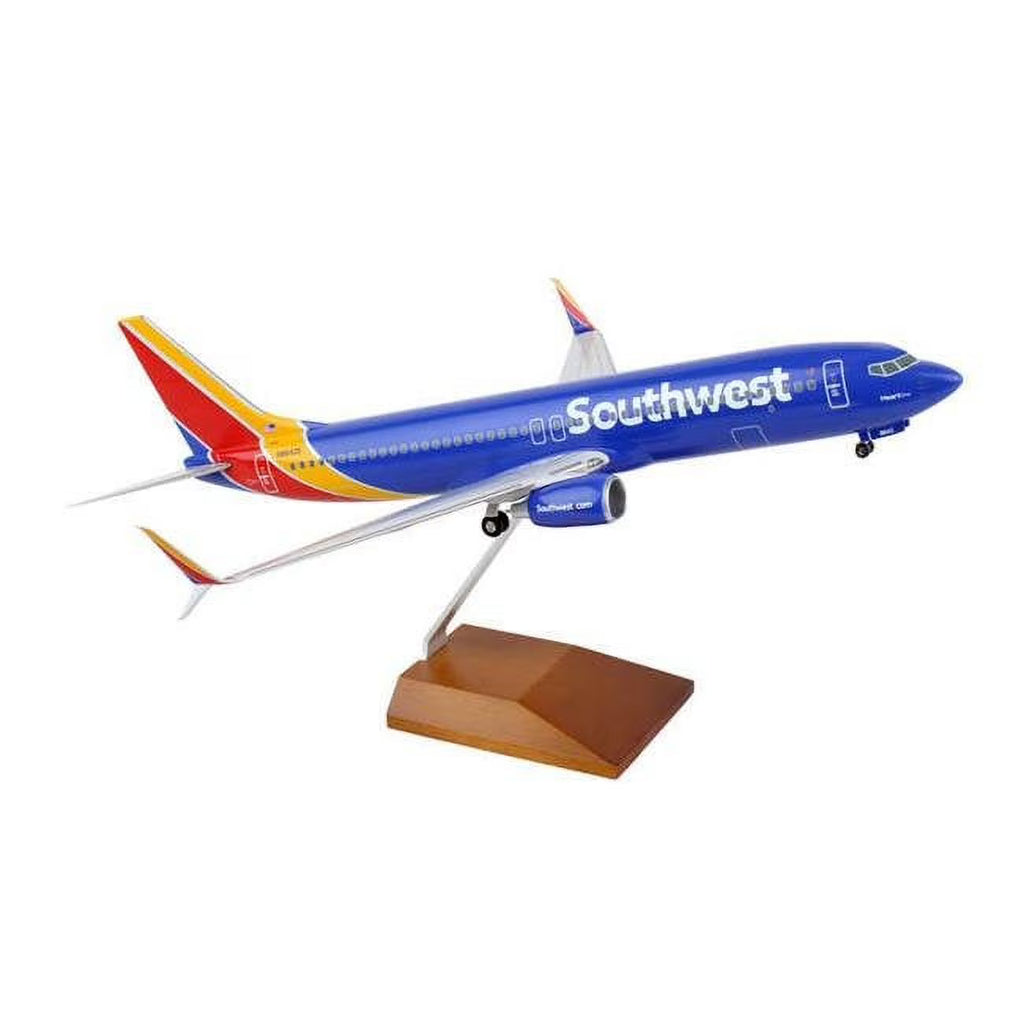 1-100 Southwest 737-800 with Gear & Wood Stand Z5213