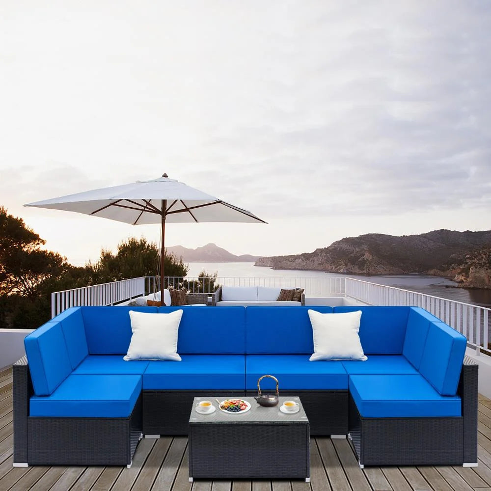 Black Small Size Sectional Sofa U7703