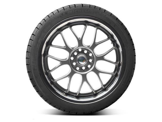 P275/35ZR18 Tire A61758
