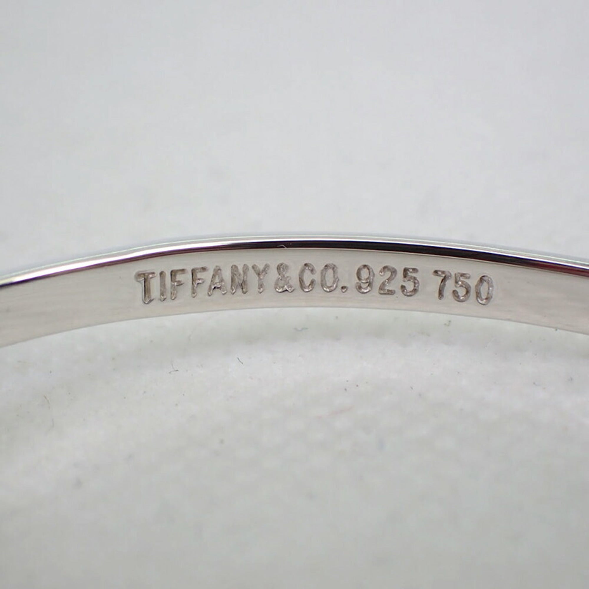 925 750 combination hook & eye bangle P430016