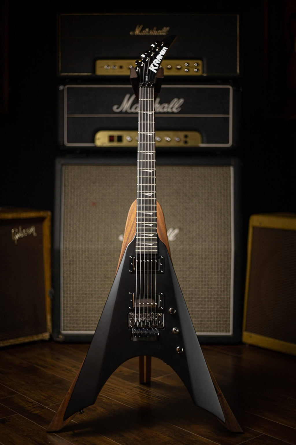 Satin Black Electric Guitar E81654