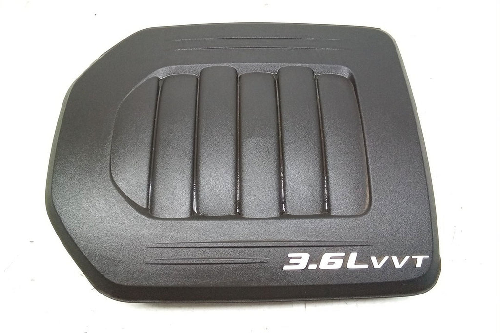 Pre-Owned 15 2015 Dodge Caravan Engine Cover 3.6L OEM T384191