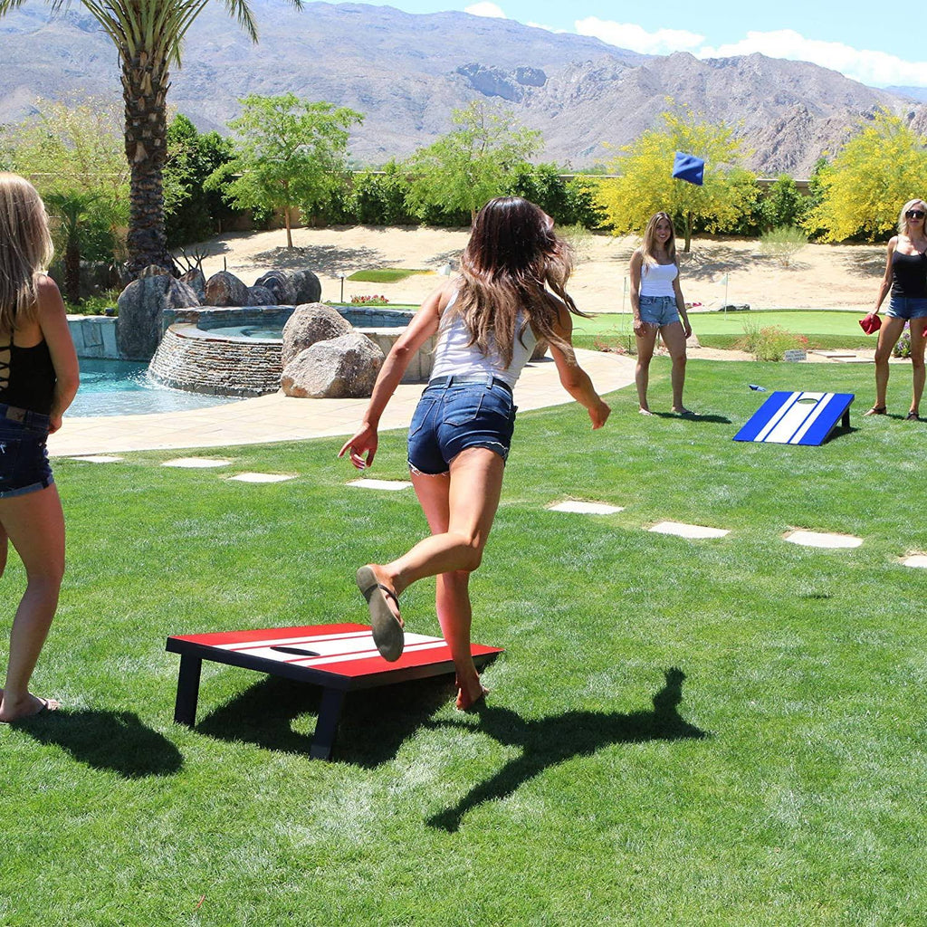 Regulation Size Cornhole Set with 8 Bags and Carry Case Q488850