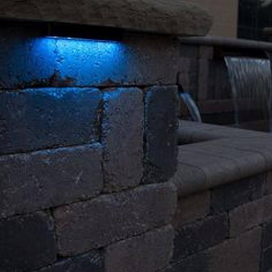 Color Changing 6x22 Hardscape Light A327683